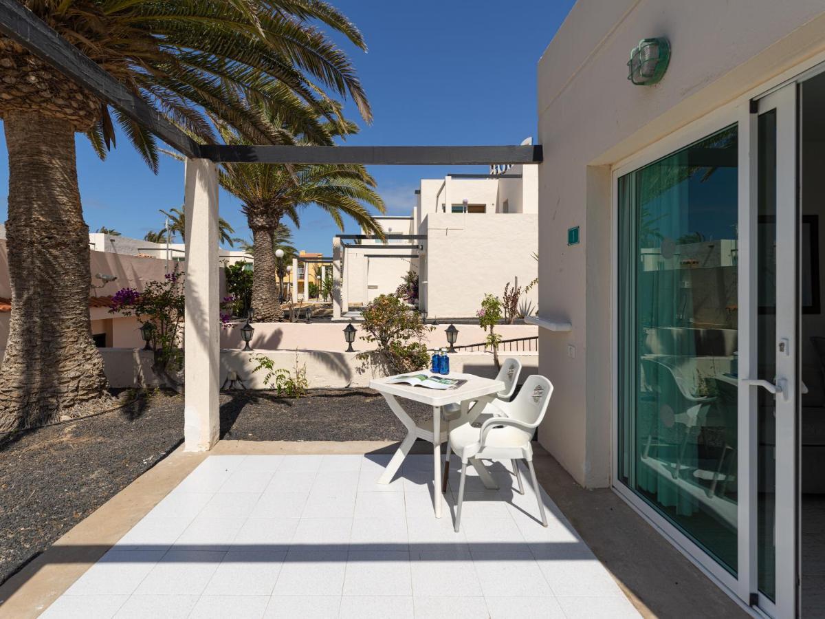 Appartement Apartamento 1 Con Terraza Y Piscina En Corralejo Extérieur photo