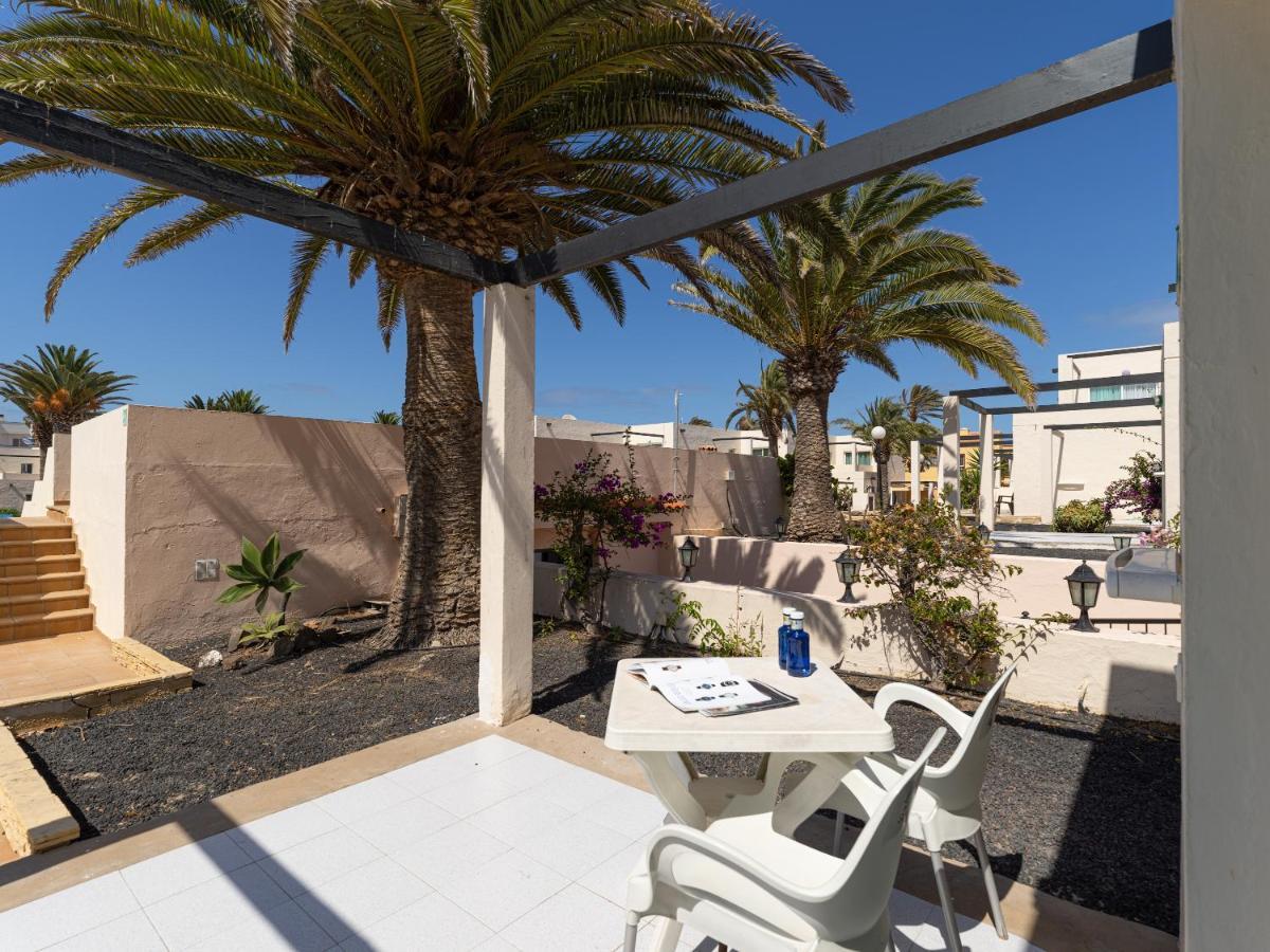 Appartement Apartamento 1 Con Terraza Y Piscina En Corralejo Extérieur photo